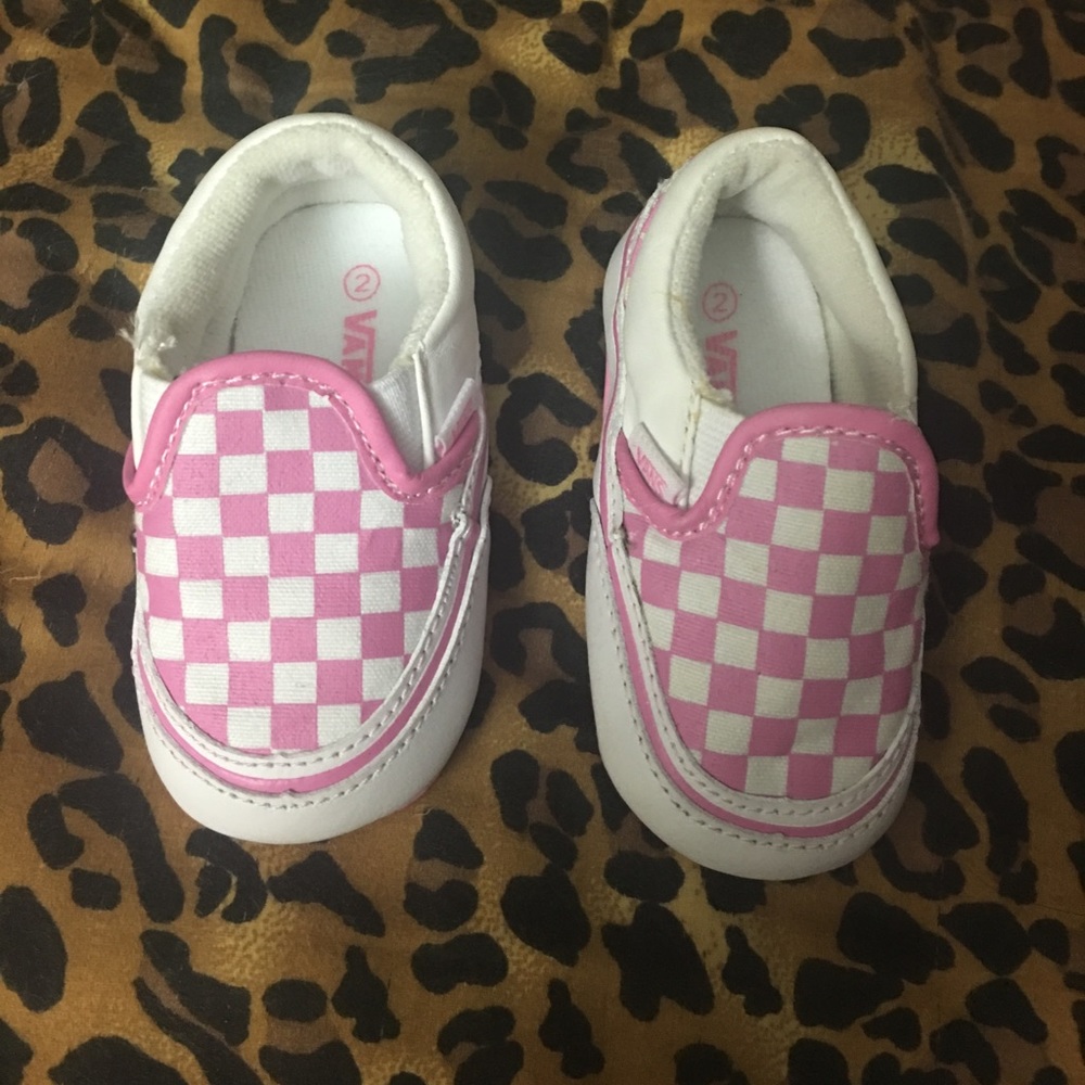 🎀Pink and White checkered Vans🎀Size 2